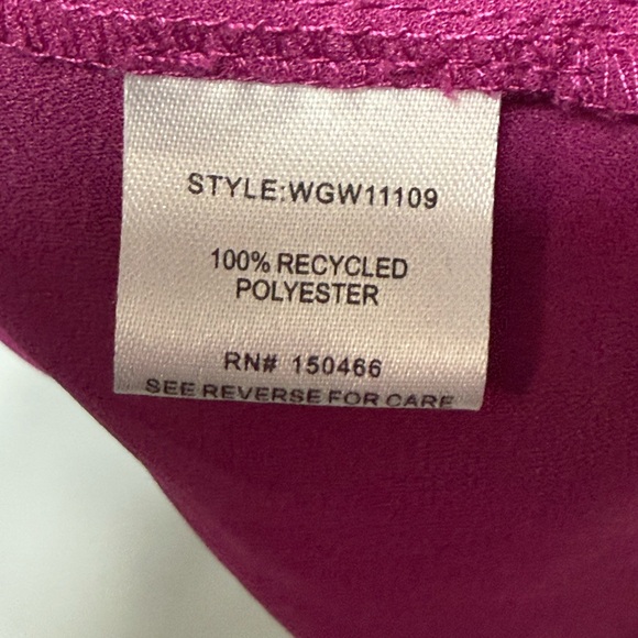 41 Hawthorn Magenta Blouse - Picture 4 of 7